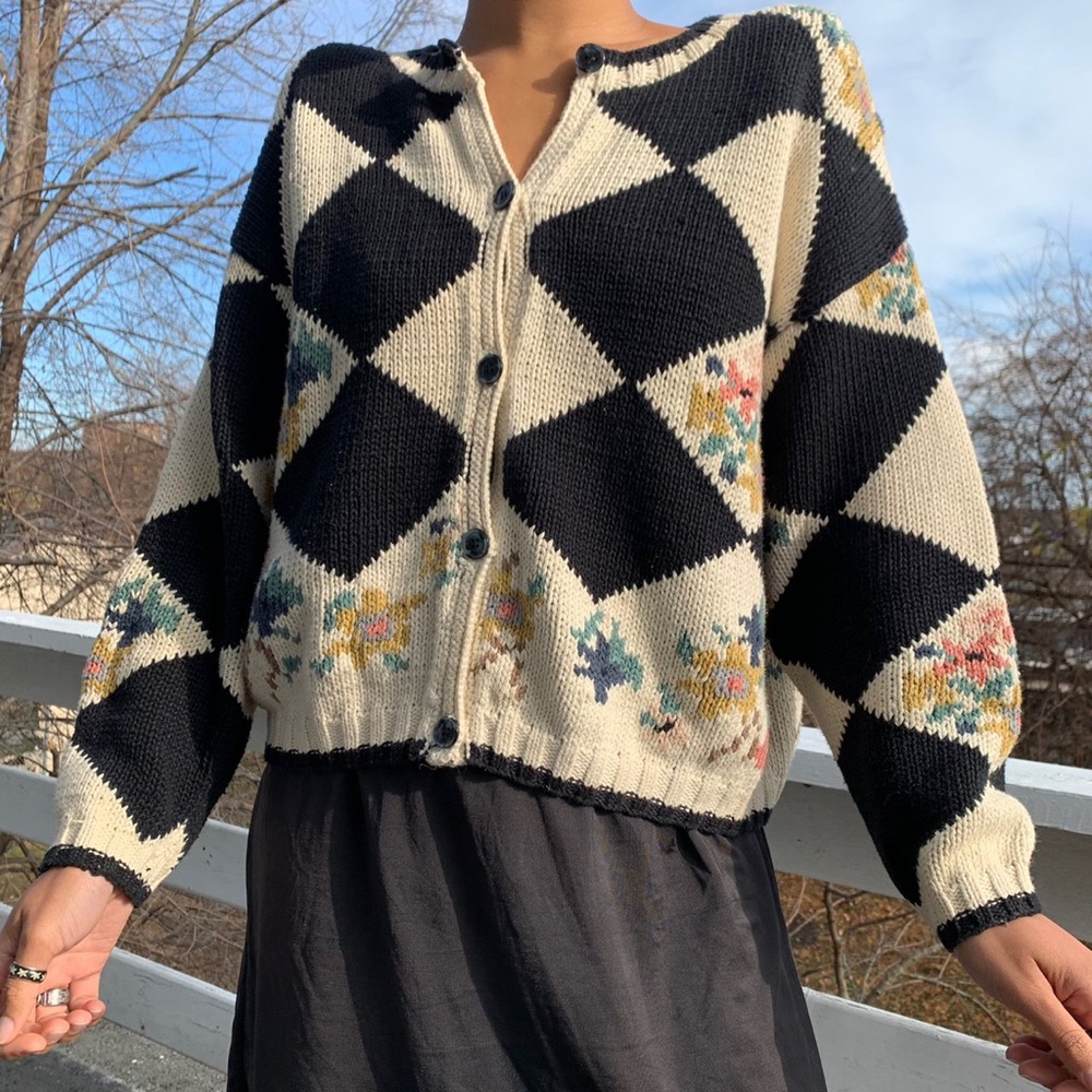 ISO vintage floral flower argyle knit cardigan